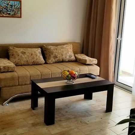 Riviera Inn Apartments ウルツィニ 部屋 写真