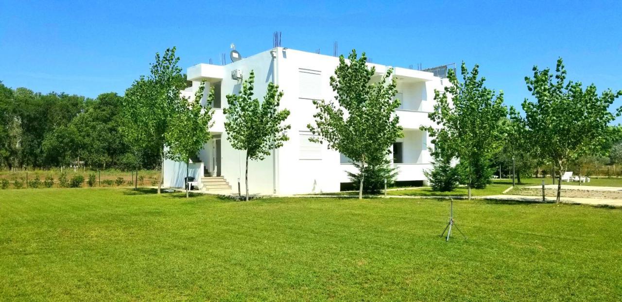 Riviera Inn Apartments ウルツィニ エクステリア 写真